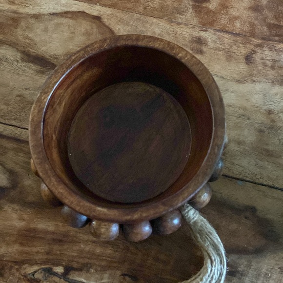 Wooden bowl - Picture 2 of 5